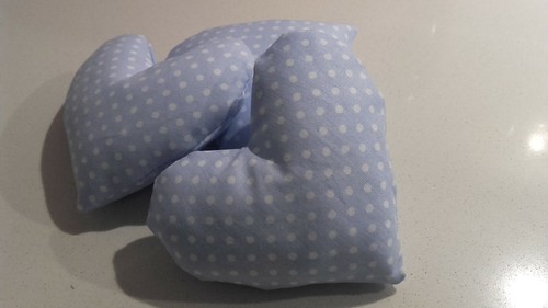 Cuori stoffa celeste pois - di, a